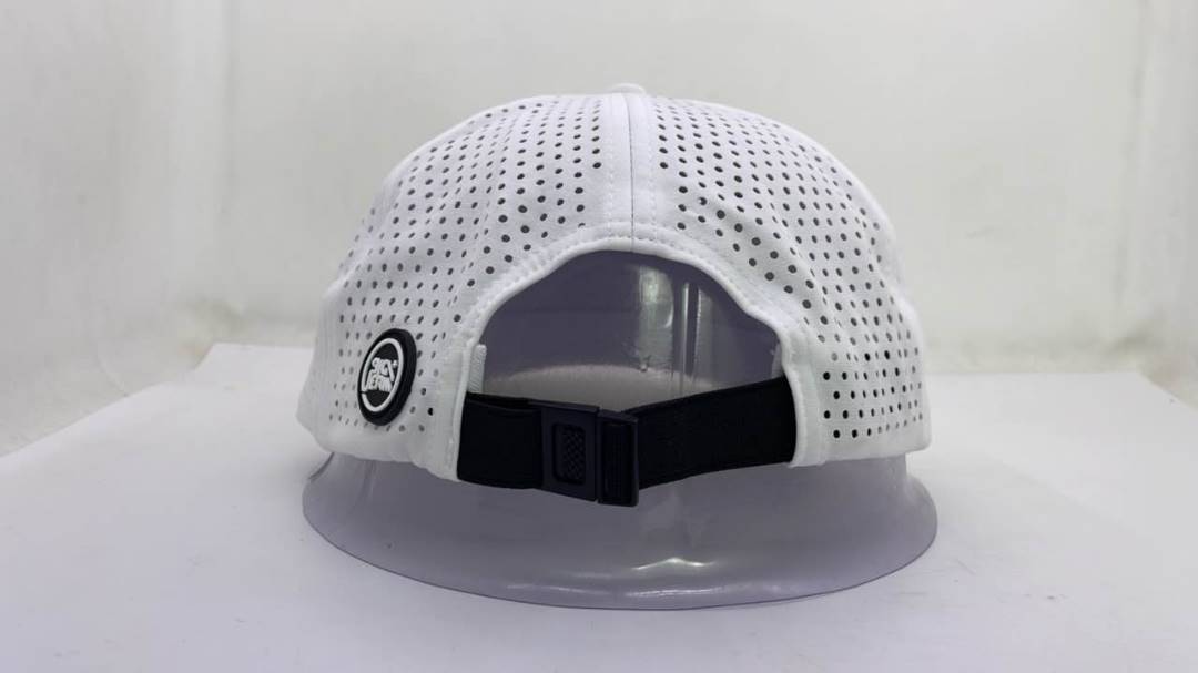 LION HEART Big Jerm Sector Hat - White